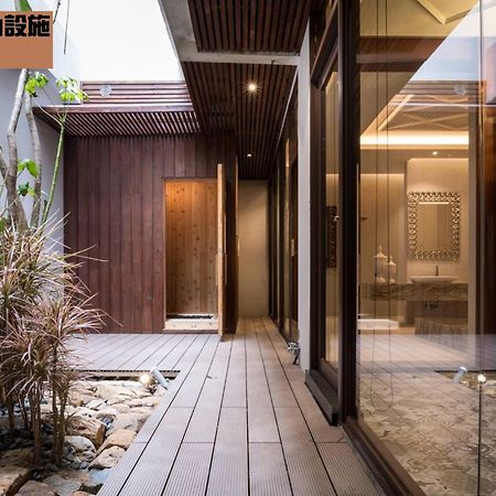 Icolour Villa Motel Taichung Buitenkant foto