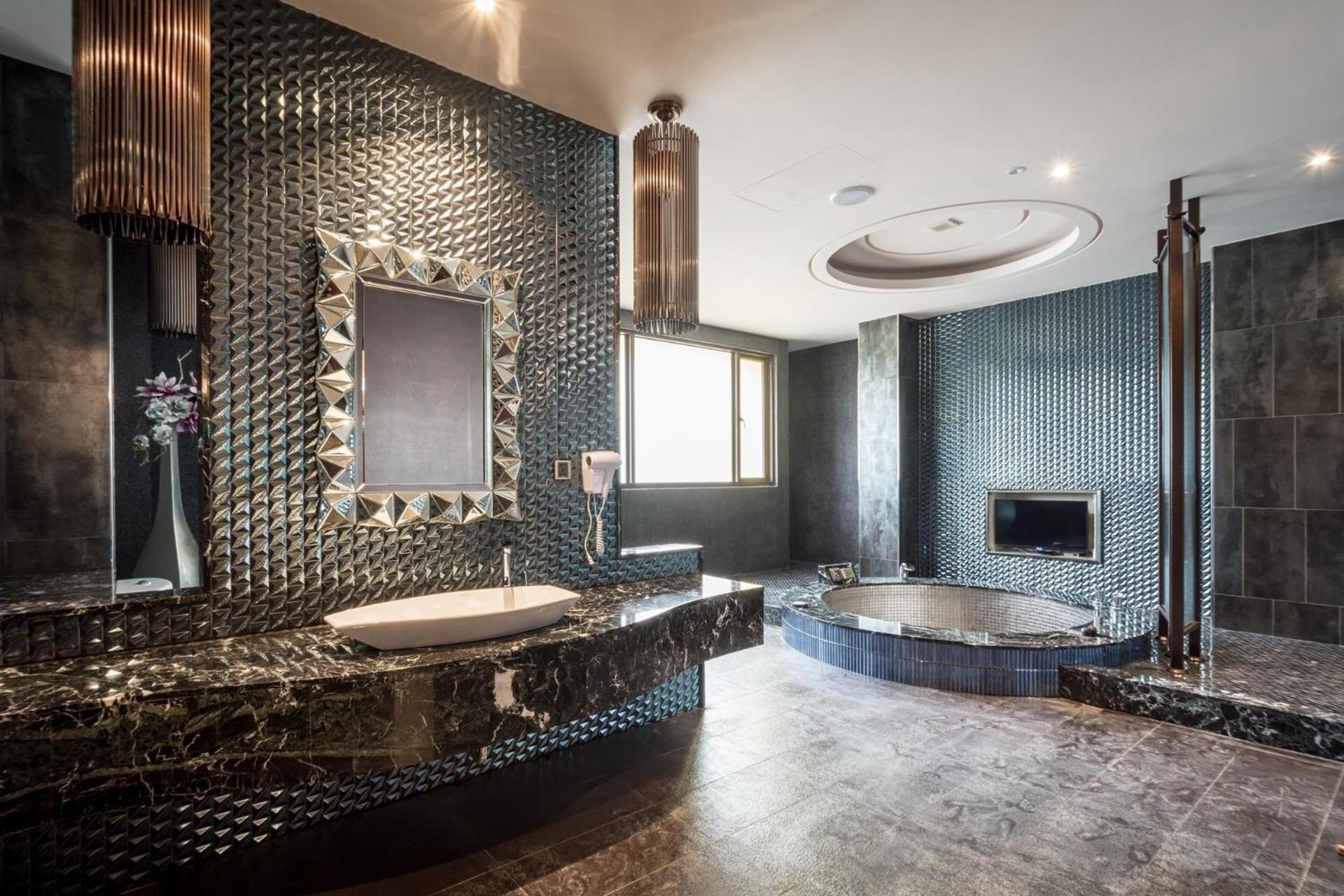 Icolour Villa Motel Taichung Buitenkant foto
