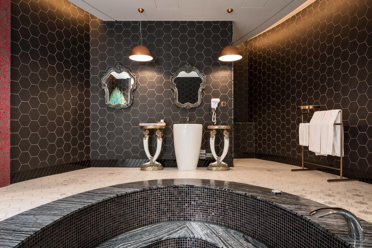 Icolour Villa Motel Taichung Buitenkant foto
