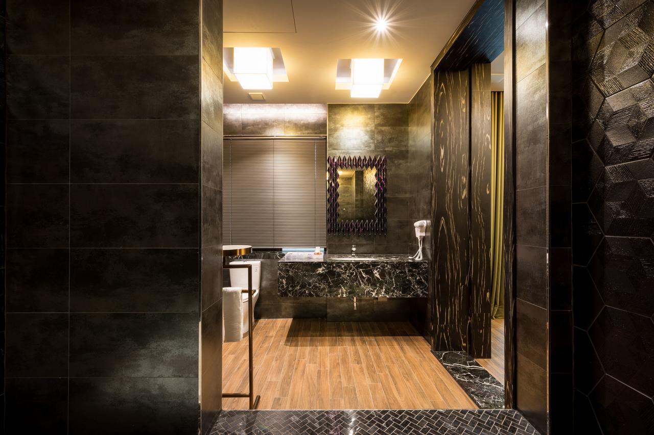 Icolour Villa Motel Taichung Buitenkant foto