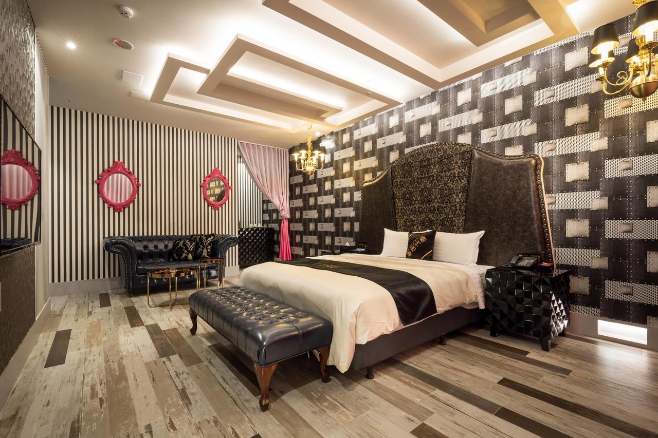 Icolour Villa Motel Taichung Buitenkant foto